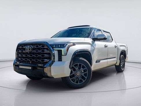 Used 2022 Toyota Tundra Platinum RWD image 1