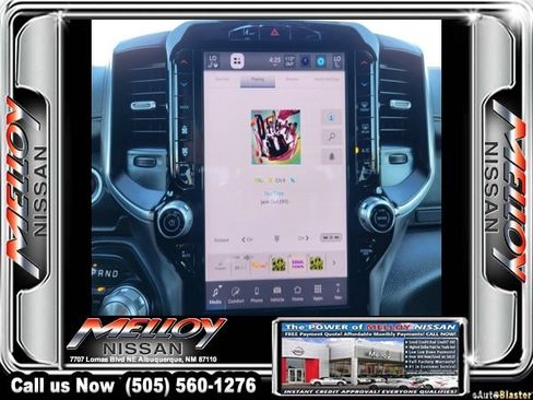 Used 2025 RAM 1500 Laramie AWD/4WD image 18