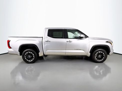 Used 2024 Toyota Tundra SR5 w/ Advanced Technology Package AWD/4WD image 9