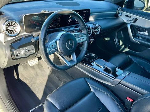Used 2020 Mercedes-Benz CLA 250 image 35