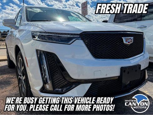 Used 2025 Cadillac XT6 Sport w/ Platinum Package image 1