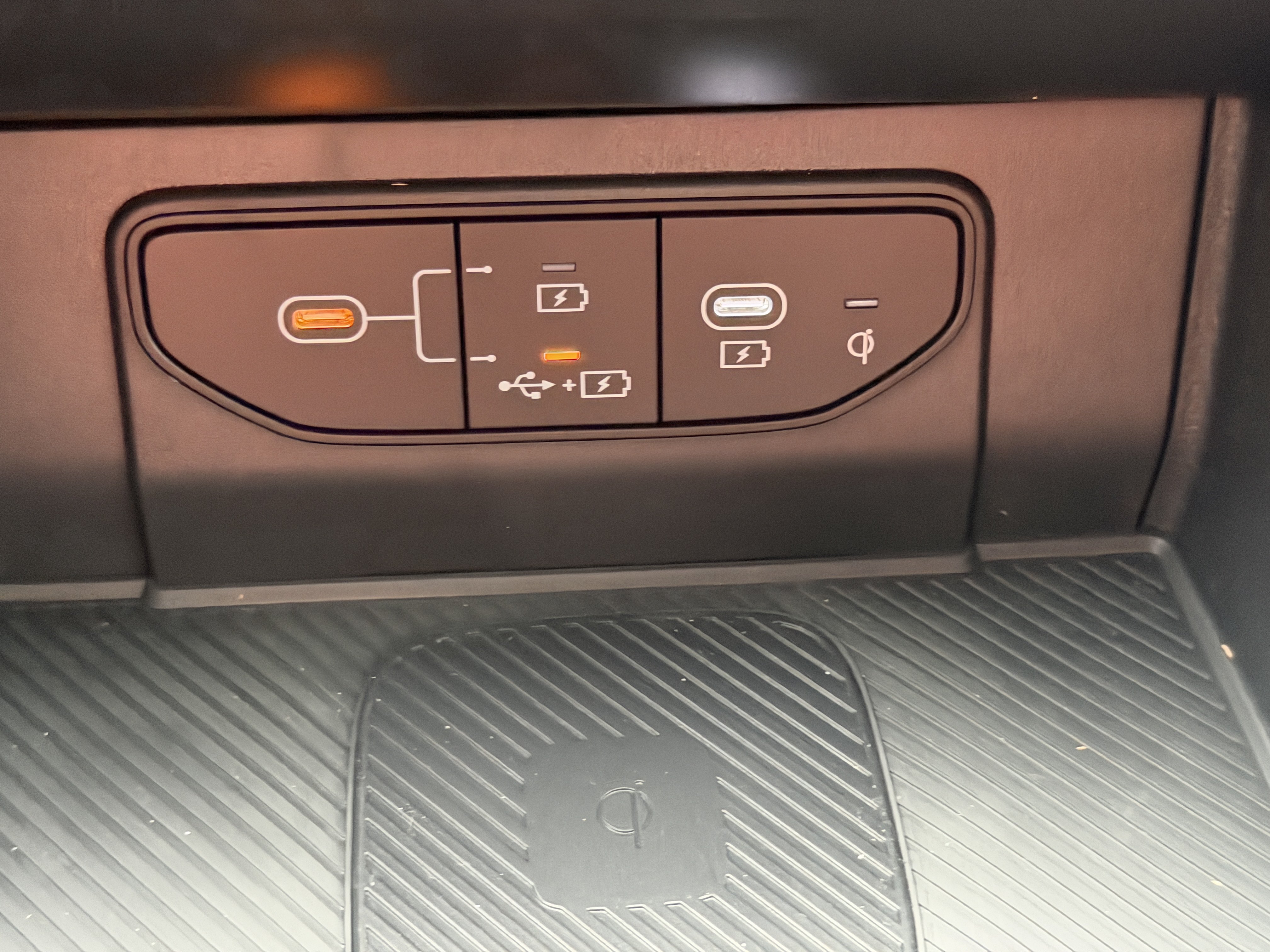 New 2026 Kia Sportage SX FWD image 21
