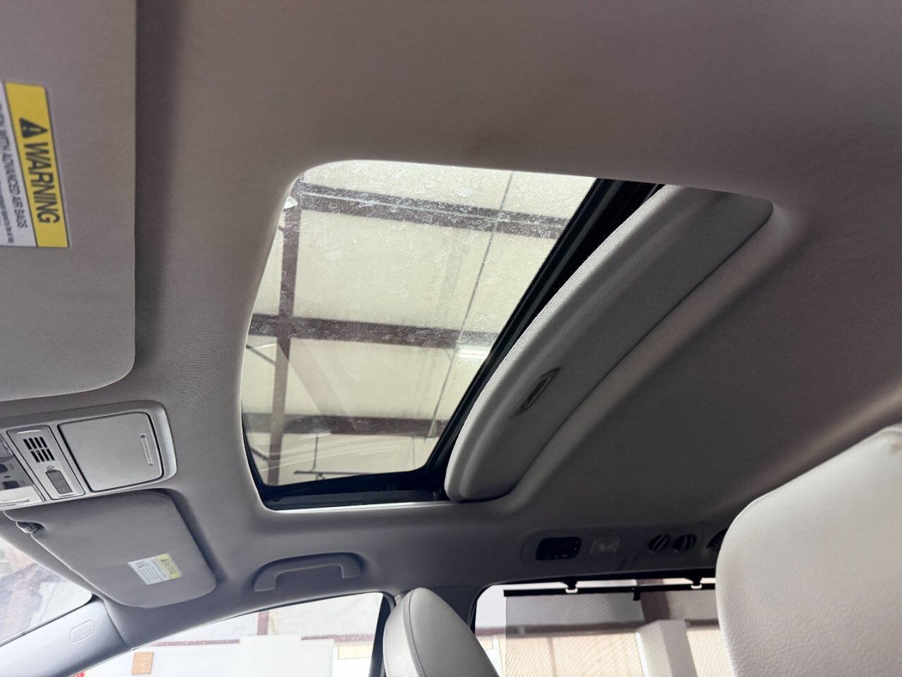 Used 2014 Honda Odyssey EX-L image 27
