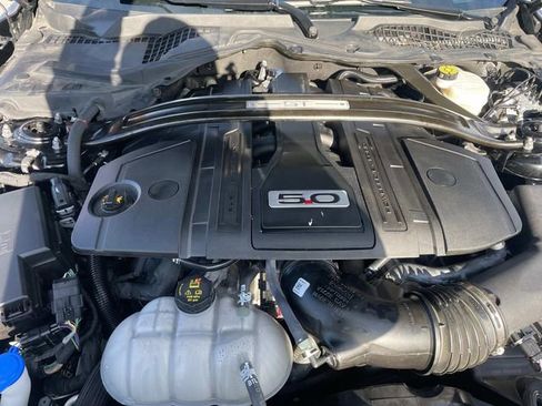 Used 2023 Ford Mustang GT Premium image 14