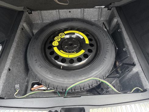 Used 2013 Mercedes-Benz ML 350 ML 350 4MATIC AWD 4dr SUV image 9