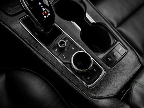 Used 2020 Cadillac XT4 Sport image 25