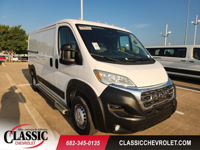 Used 2025 RAM ProMaster 2500 w/ U-Haul Equipment Group FWD 360° Tour