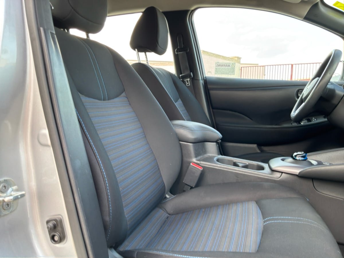 Used 2023 Nissan Leaf S FWD image 21