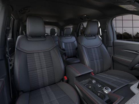 New 2026 Ford Explorer ST-Line AWD/4WD image 10