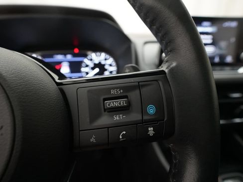 Certified 2023 Nissan Rogue SV w/ SV Premium B Package AWD/4WD image 19