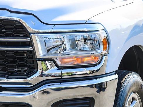 Used 2024 RAM 3500 Tradesman w/ Chrome Appearance Group image 8