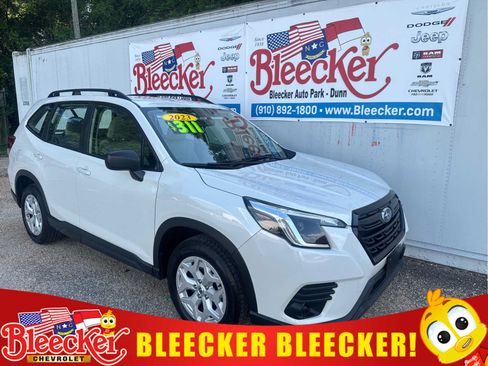Used 2023 Subaru Forester AWD/4WD image 1
