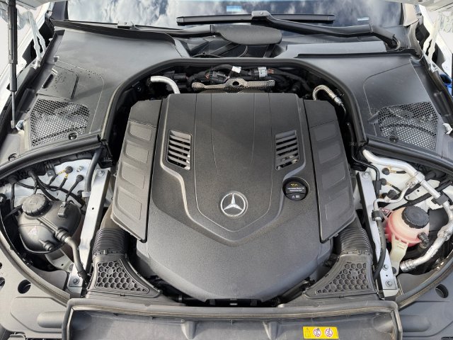 Used 2023 Mercedes-Benz Maybach S 580 4MATIC image 34