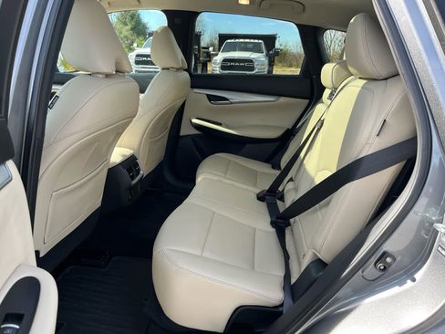 Used 2021 INFINITI QX50 Luxe image 20