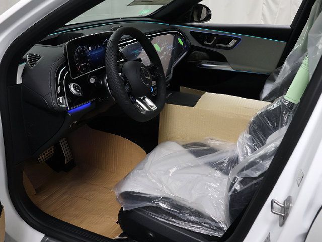 New 2027 Mercedes-Benz E 53 AMG e 4MATIC Wagon image 13