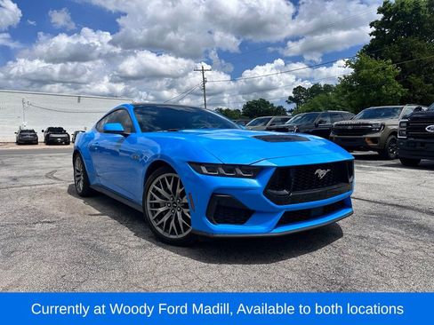Used 2025 Ford Mustang GT Premium RWD image 1