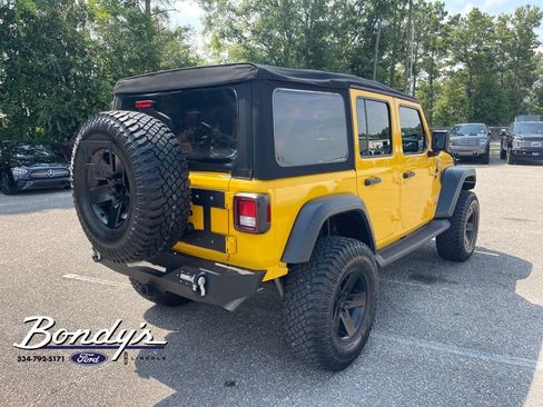Used 2019 Jeep Wrangler Unlimited Sport S AWD/4WD image 15