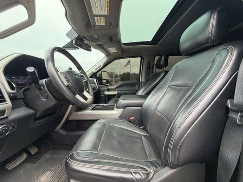 Used 2018 Ford F250 Lariat w/ Lariat Ultimate Package image 13