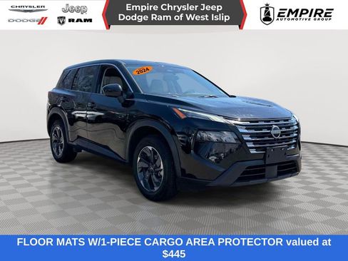 Used 2024 Nissan Rogue SV FWD image 1