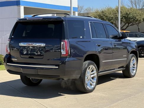 Used 2017 GMC Yukon Denali image 4