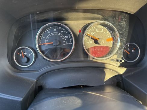 Used 2016 Jeep Compass High Altitude image 17