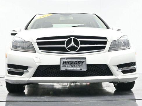 Used 2014 Mercedes-Benz C 250 Luxury image 38