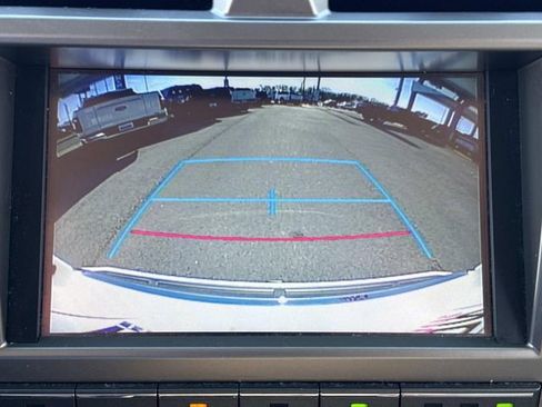 Used 2015 Lexus GX 460 w/ Premium Package image 25