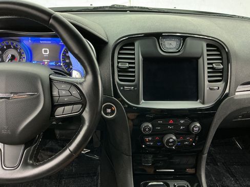 Used 2021 Chrysler 300 S RWD image 32