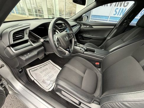 Used 2019 Honda Civic Sport image 14