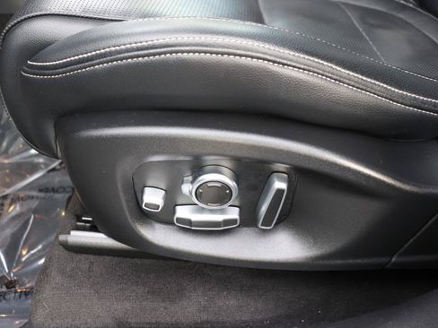 Used 2020 Jaguar F-PACE S AWD/4WD image 51