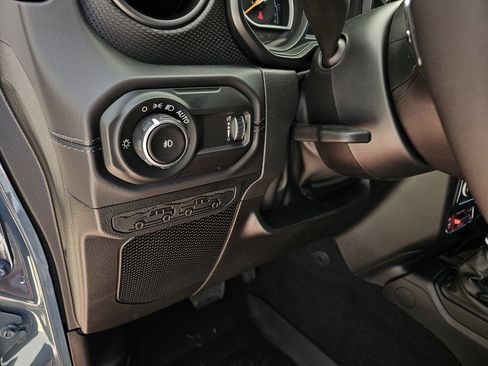 New 2026 Jeep Wrangler Unlimited Rubicon AWD/4WD image 15