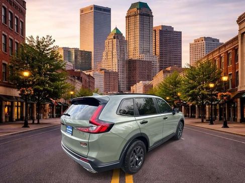 Certified 2026 Honda CR-V TrailSport image 4