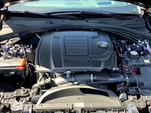 New 2026 Jaguar F-PACE R-Dynamic S AWD/4WD image 8