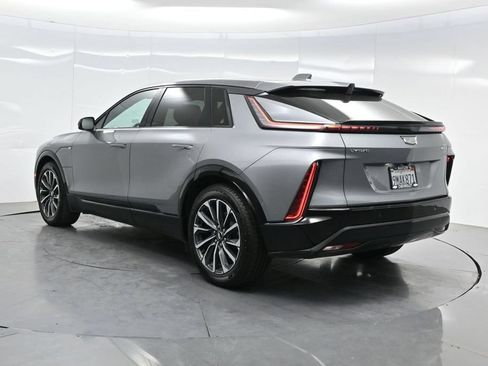 Used 2024 Cadillac Lyriq Sport RWD image 5