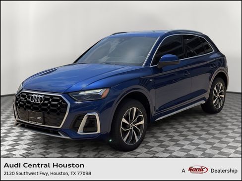 Used 2023 Audi Q5 2.0T Premium w/ Convenience Package AWD/4WD image 1