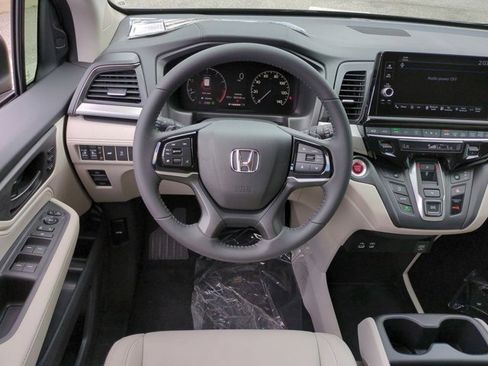 New 2026 Honda Odyssey EX-L image 14