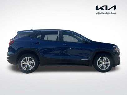 Used 2022 GMC Terrain SLE w/ LPO, Floor Liner Package