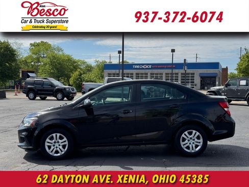 Used 2018 Chevrolet Sonic LS FWD image 7