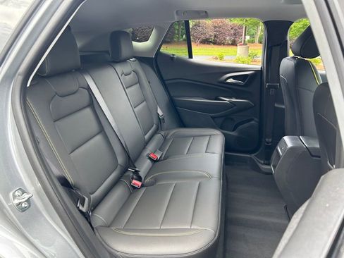 New 2026 Chevrolet Trax ACTIV w/ Sunroof Package FWD image 44