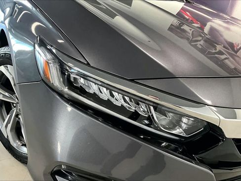 Used 2018 Honda Accord EX-L image 29