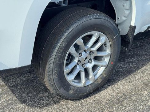 New 2026 Chevrolet Silverado 1500 RST image 26