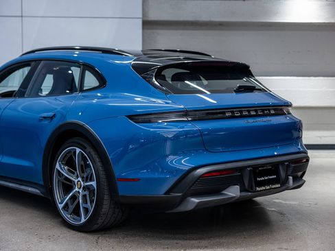 Used 2023 Porsche Taycan Turbo AWD/4WD image 26