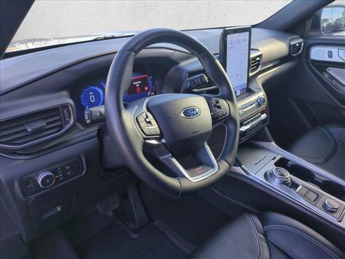 Used 2020 Ford Explorer ST w/ Premium Technology Package image 10