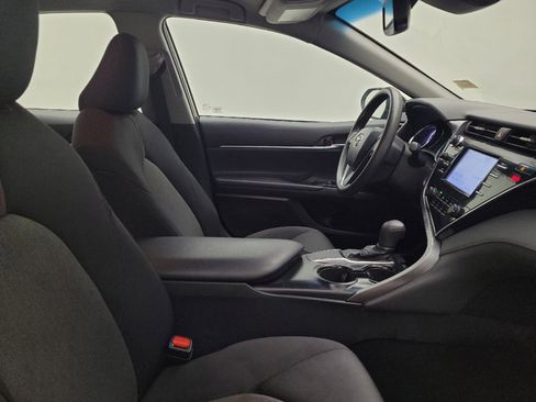 Used 2018 Toyota Camry LE w/ Convenience Package image 21