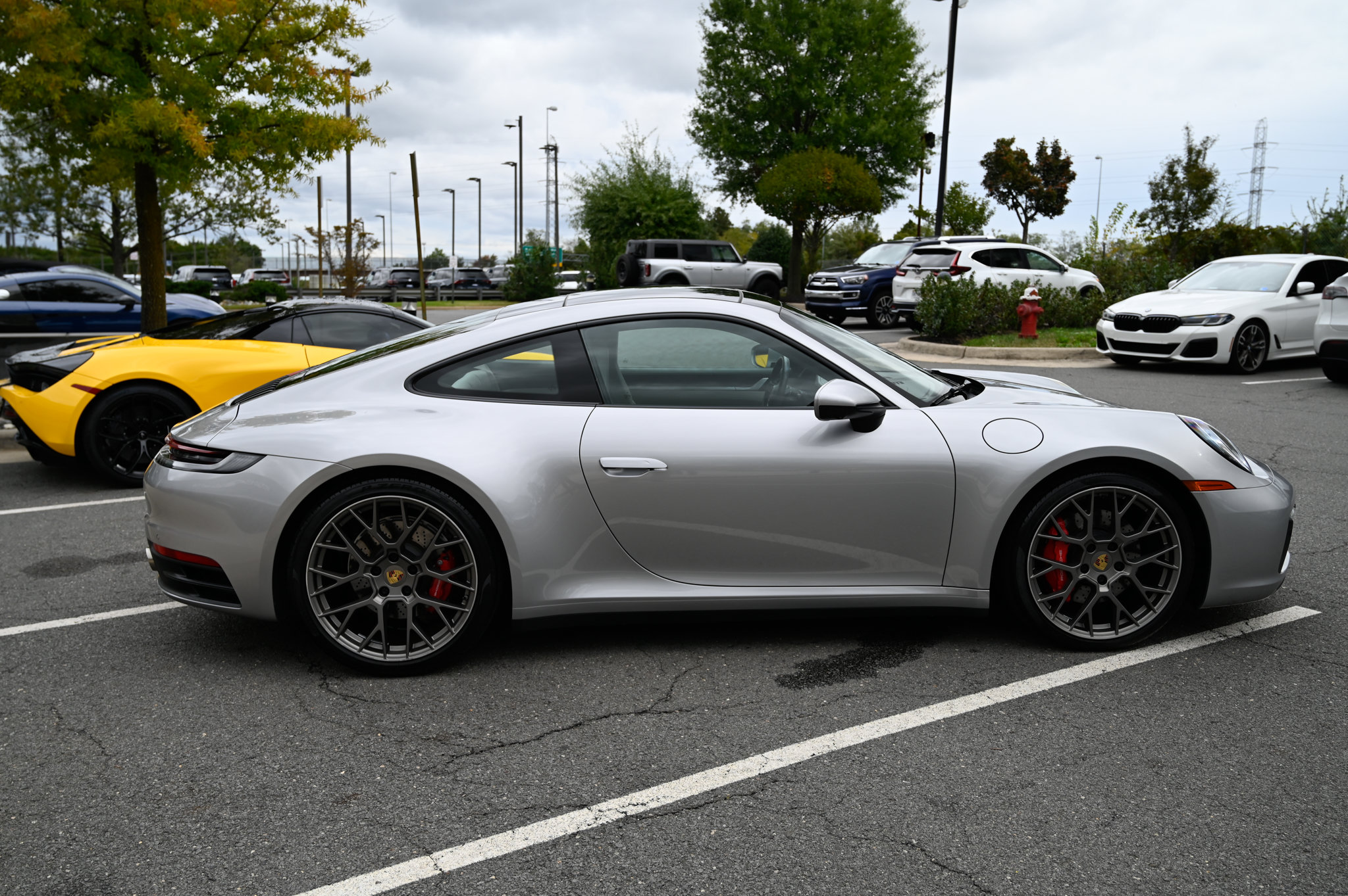 Used 2021 Porsche 911 Carrera 4S AWD/4WD image 4