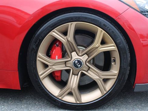 Used 2021 Kia Stinger GT2 RWD image 9