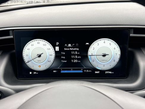 Certified 2023 Hyundai Santa Cruz Limited image 13