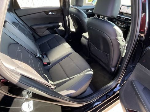 Used 2022 Kia Forte GT-Line w/ GT-Line Technology Package image 15