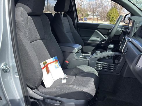 New 2026 Toyota 4Runner SR5 image 15