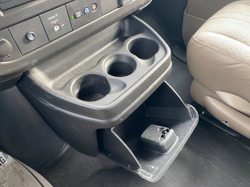 Used 2019 Chevrolet Express 2500 w/ Driver Convenience Package RWD image 16